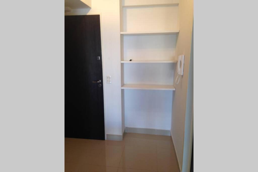 Appartement Cozy, Lots Of Light, Great Location *