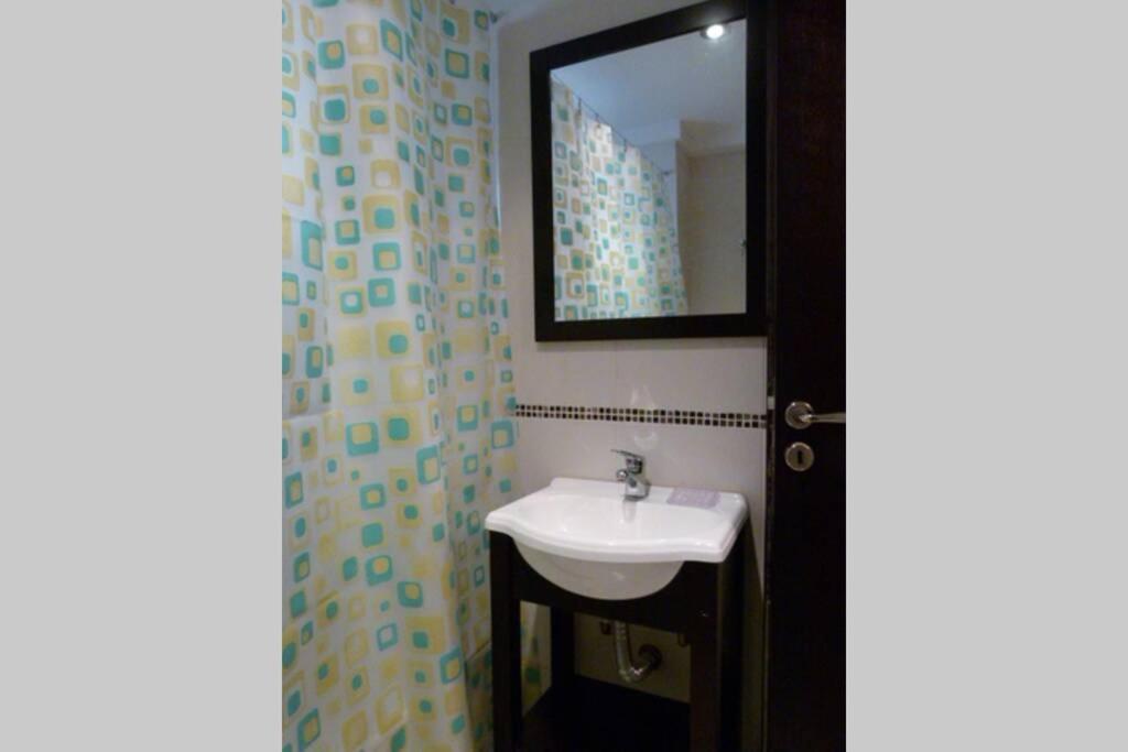 Appartement Cozy, Lots Of Light, Great Location *