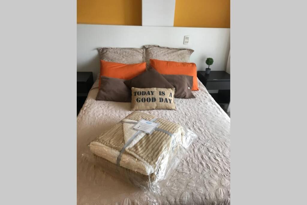 Appartement Cozy, Lots Of Light, Great Location